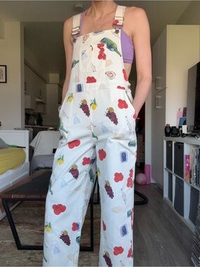 NWT SM Wardrobe Mediterranean Delights Food & Wine Print Overalls – Size Medium